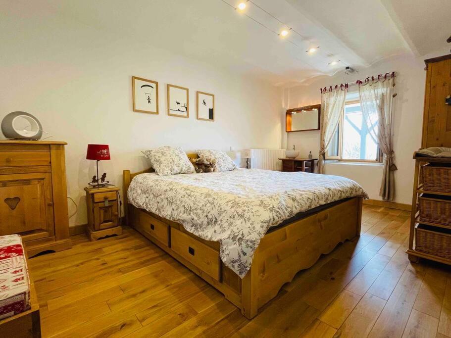 Maison 3 Chambres Au Lac D'Annecy, 30Min La Clusaz Ментон-Сен-Бернар Екстериор снимка